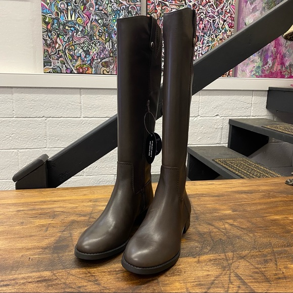 NIB/NWT Fawne Riding Leather Boots - Picture 6 of 9